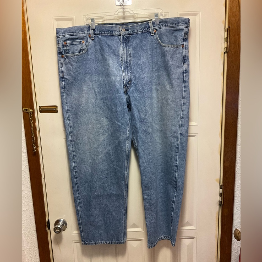 Levi's  550 Jeans mens 48/30  Blue Relaxed Fit Super Durable Good Condition